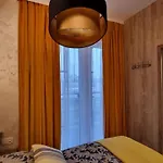 Luxury Seveeu Warschau