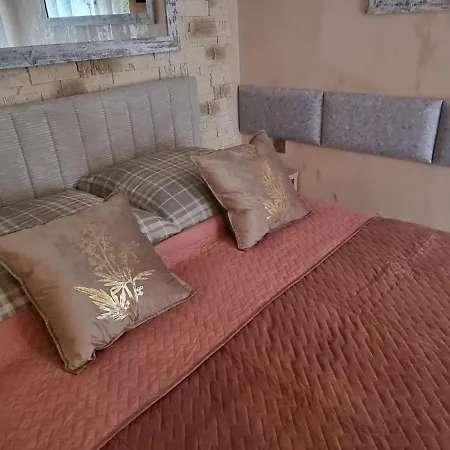 Luxury Seveeu * Varsó