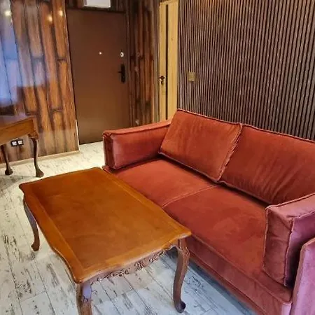 Luxury Seveeu