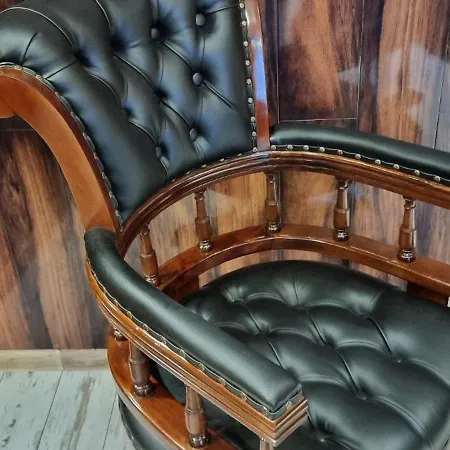 Luxury Seveeu Apartment Warsaw